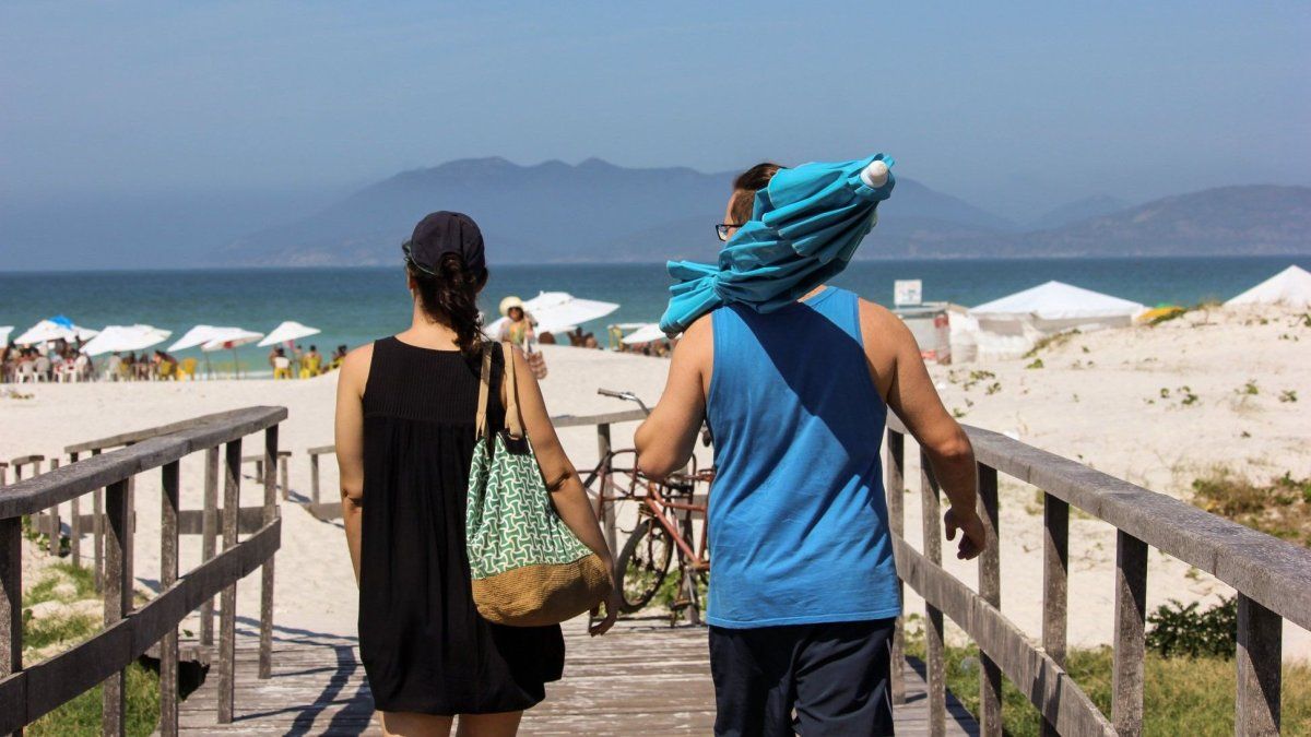 Varias aerolíneas conectan Buenos Aires y Florianópolis de manera directa.