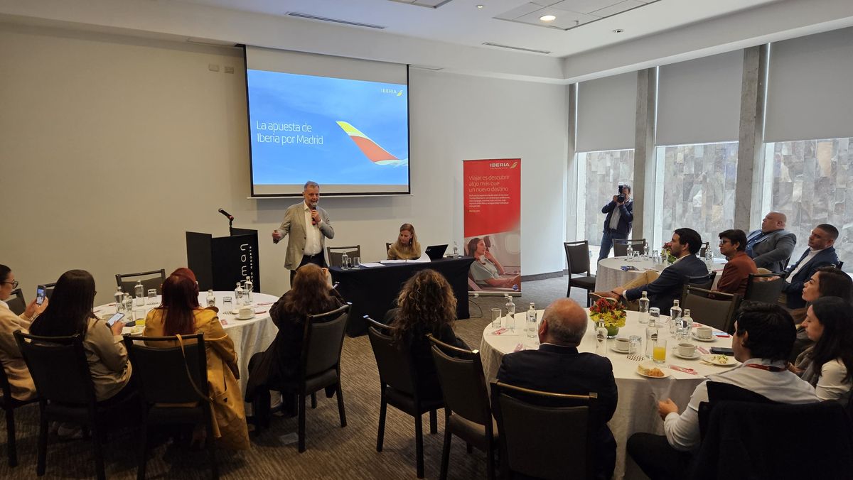 Juan Cierco, director Corporativo de Iberia anunciando el Plan de vuelo 2030.