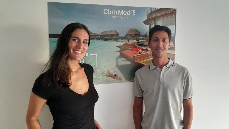 Victoria Monti, ejecutiva comercial de Club Med; y Leonardo Petricca, gerente de Marketing de la compañía.&nbsp;