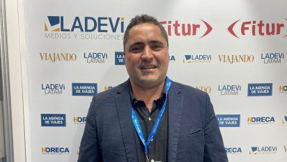 Fitur: Jordi Julià Rodríguez (Politours) en el stand de Ladevi